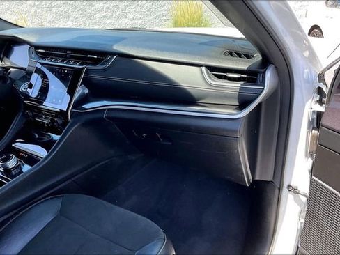 Used 2021 Jeep Grand Cherokee L Laredo AWD/4WD image 16