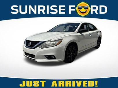 Used 2017 Nissan Altima 2.5 SR w/ Midnight Edition Package