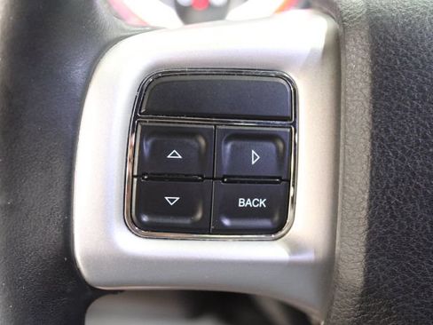Used 2016 Dodge Grand Caravan R/T FWD image 30