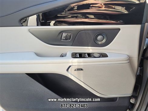 New 2026 Lincoln Nautilus Premier w/ Equipment Group 102A image 21