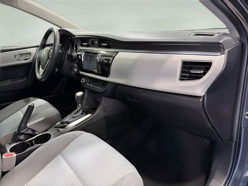 Used 2016 Toyota Corolla LE image 13