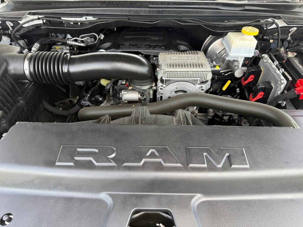 Used 2021 RAM 1500 Laramie AWD/4WD image 23