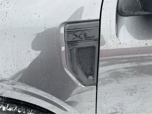 Used 2026 Ford Maverick XL image 10