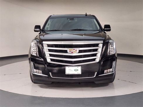 Used 2016 Cadillac Escalade ESV Premium image 9