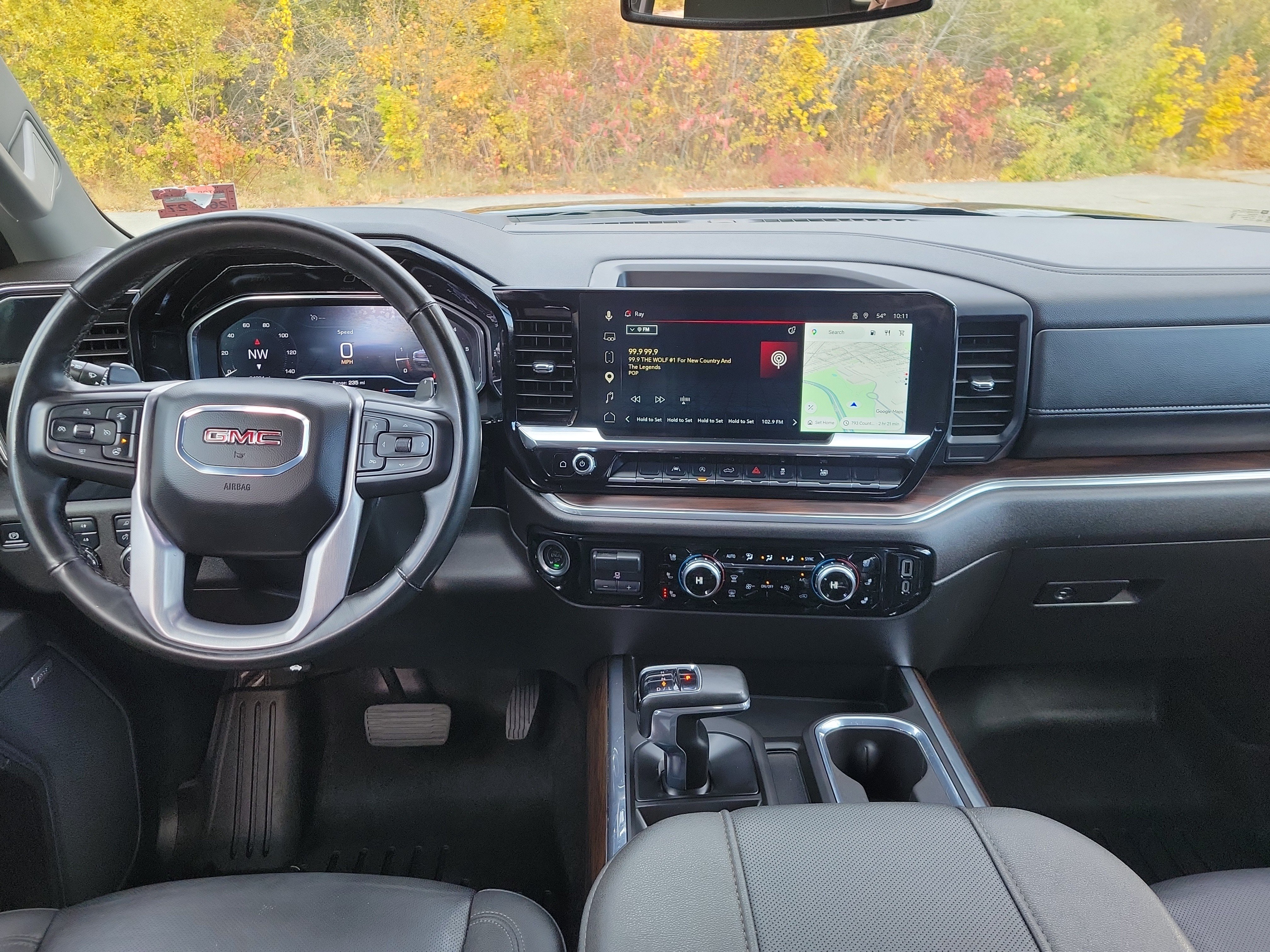 Used 2025 GMC Sierra 1500 SLT w/ SLT Premium Package AWD/4WD image 18