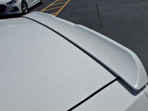 Used 2022 Dodge Challenger GT RWD image 19