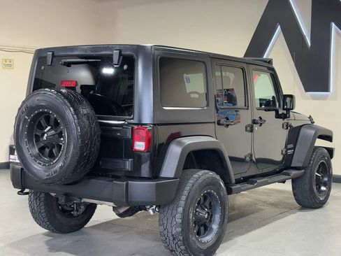 Used 2013 Jeep Wrangler Unlimited Sport AWD/4WD image 4