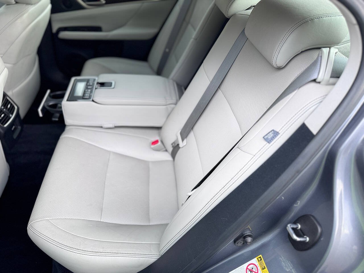 Used 2013 Lexus GS 350 AWD w/ Luxury Pkg w/Cold Weather Pkg image 6