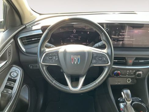 Used 2024 Buick Encore GX Preferred FWD image 10