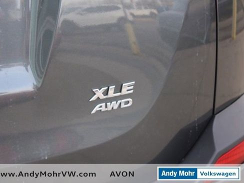 Used 2015 Toyota RAV4 XLE image 9