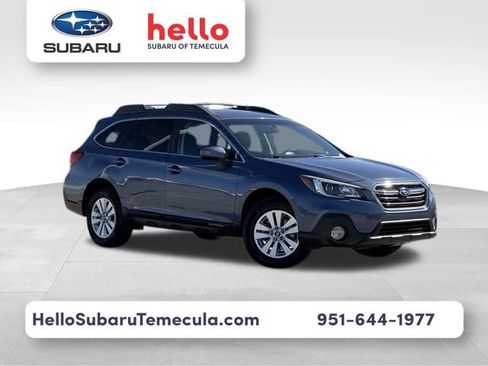 Used 2018 Subaru Outback 2.5i Premium AWD/4WD image 1