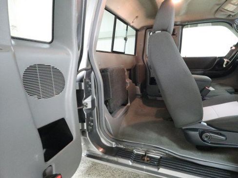 Used 2010 Ford Ranger XLT AWD/4WD image 11