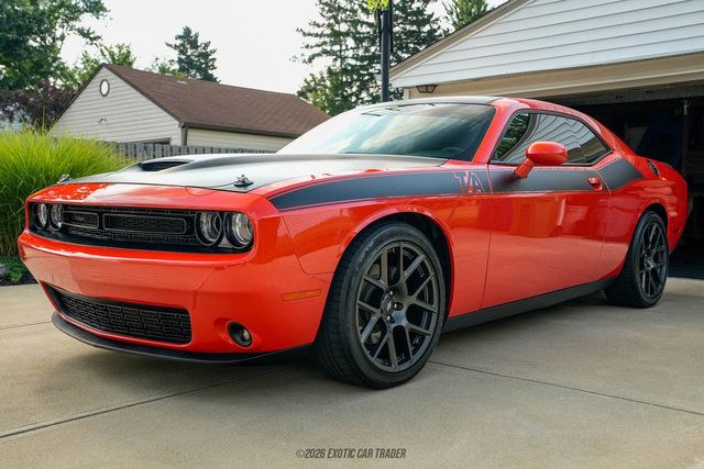 Used 2017 Dodge Challenger R/T w/ Quick Order Package 22P T/A RWD image 14