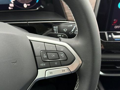 New 2026 Volkswagen Atlas SEL image 30