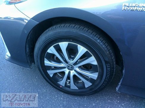 Certified 2022 Toyota Prius Prime Limited image 11