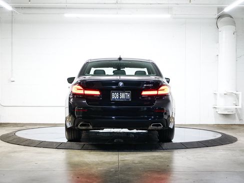 Used 2023 BMW 540i w/ Premium Package RWD image 5