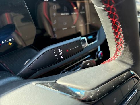 Used 2026 Chevrolet Equinox RS image 27