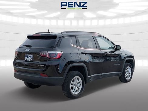 Used 2018 Jeep Compass Sport w/ Cold Weather Group AWD/4WD image 7