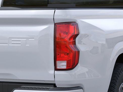 New 2026 Chevrolet Colorado LT RWD image 11