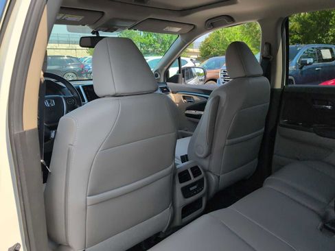 Used 2018 Honda Pilot EX-L image 18