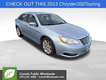 Used 2013 Chrysler 200 Touring w/ S Exterior Appearance Pkg