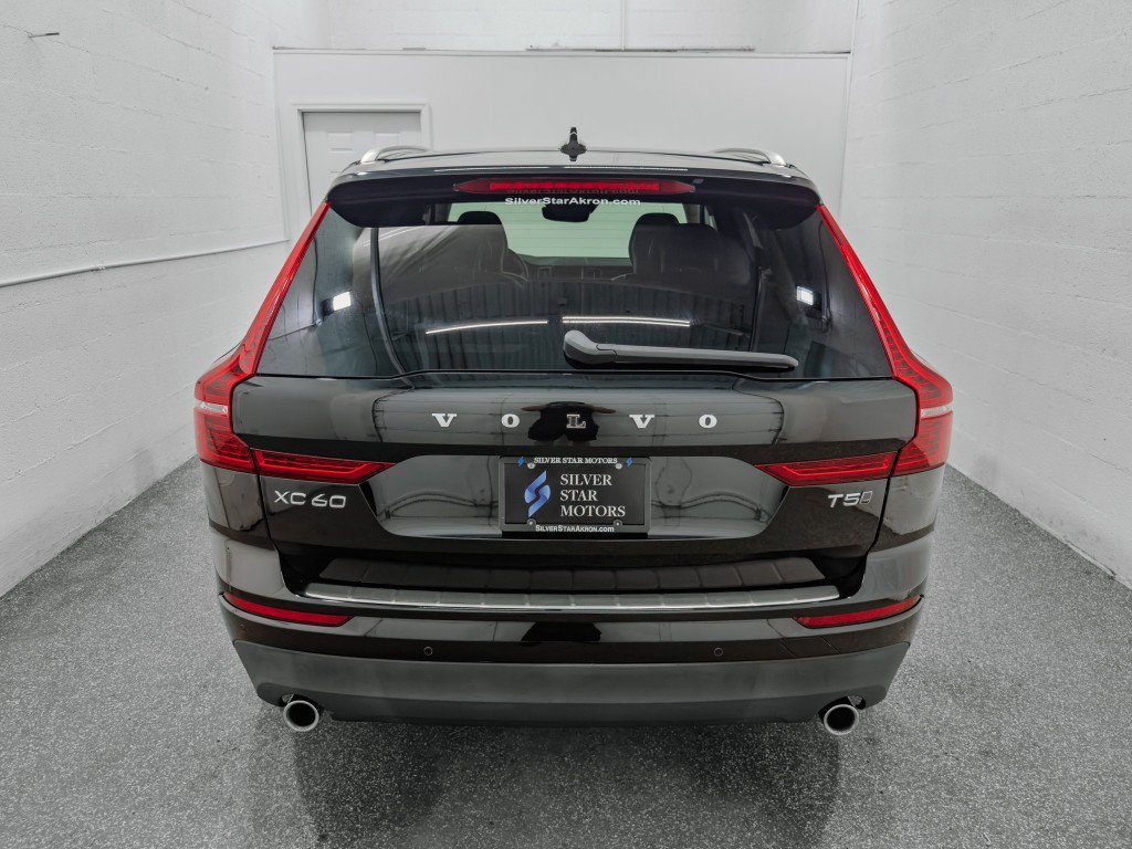 Used 2019 Volvo XC60 T5 Momentum w/ Multimedia Package AWD/4WD image 7