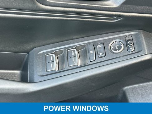 Used 2023 Honda Accord EX image 11