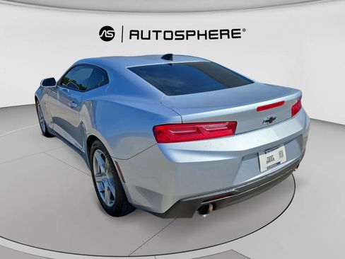 Used 2017 Chevrolet Camaro LT RWD image 6