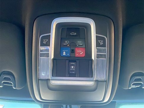 Used 2020 RAM 2500 Laramie image 27