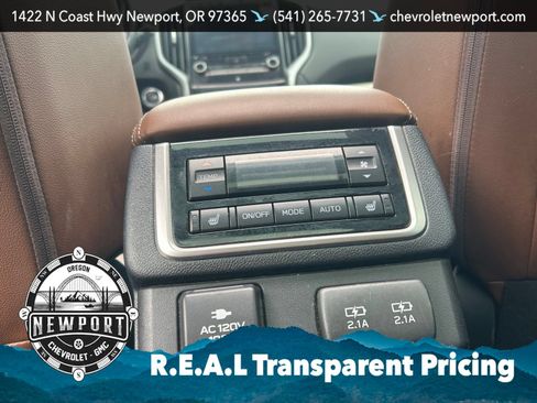 Used 2020 Subaru Ascent Touring AWD/4WD image 37