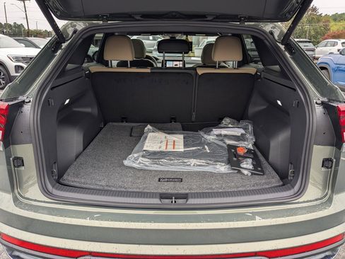 New 2026 Volkswagen Atlas Cross Sport SE image 30