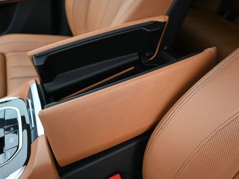 Used 2021 BMW X5 M50i w/ Dynamic Handling Package image 26