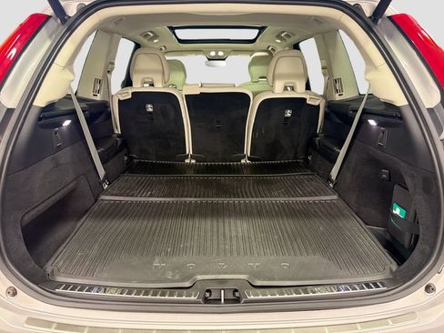 Used 2024 Volvo XC90 B6 Plus w/ Protection Package Premier AWD/4WD image 27