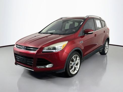 Used 2016 Ford Escape Titanium w/ Equipment Group 301A FWD image 3