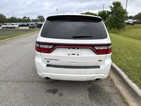 Used 2022 Dodge Durango R/T w/ Blacktop Package AWD/4WD image 9