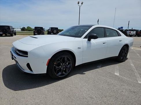 New 2026 Dodge Charger R/T AWD/4WD image 32