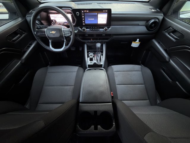 Certified 2025 Chevrolet Colorado W/T w/ WT Custom Package AWD/4WD image 32