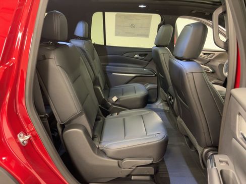 New 2026 Chevrolet Traverse LT w/ Sun and Wheel Package image 30