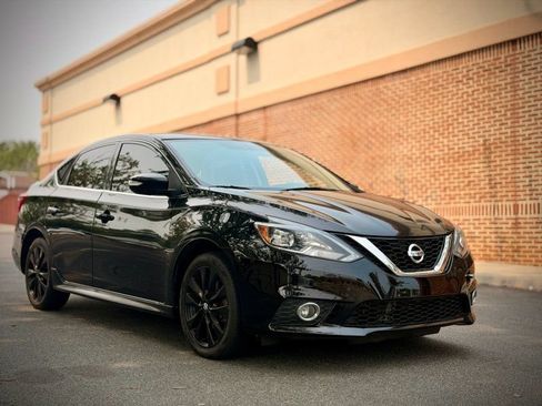 Used 2017 Nissan Sentra SR Turbo w/ SR Midnight Edition FWD image 1