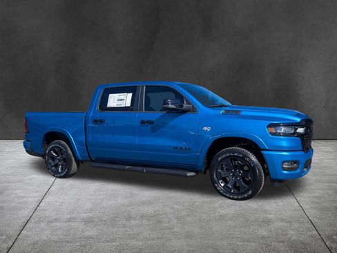 New 2026 RAM 1500 4x4 Crew Cab image 2