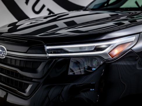 Used 2025 Subaru Forester Touring w/ Popular Package - Touring image 14