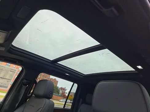 New 2026 GMC Yukon XL Denali w/ Sun & Power Step Package image 28