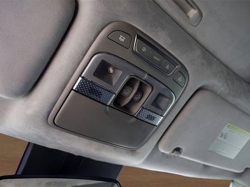 Used 2020 Kia Telluride SX w/ SX Prestige Package image 24