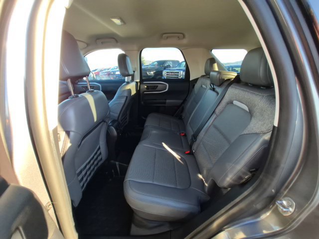 Used 2025 Ford Bronco Sport Badlands AWD/4WD image 14