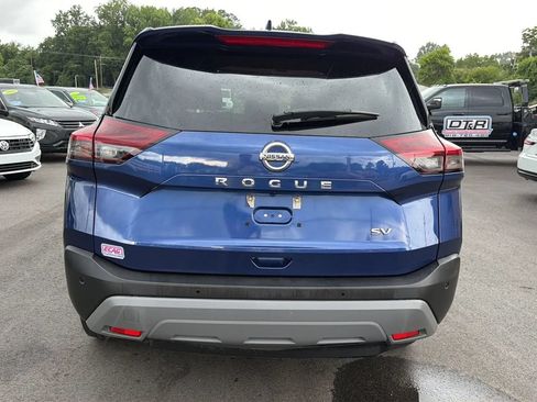 Used 2021 Nissan Rogue SV FWD image 4