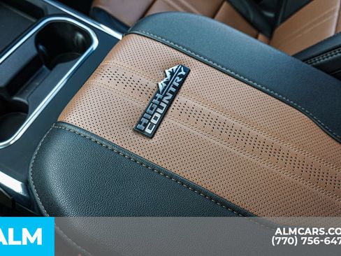 Used 2025 Chevrolet Silverado 3500 High Country w/ High Country Premium Package AWD/4WD image 47