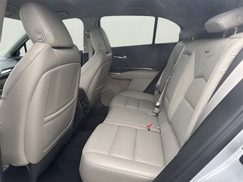 Certified 2022 Cadillac XT4 Premium Luxury w/ Enhanced Visibility Package image 13