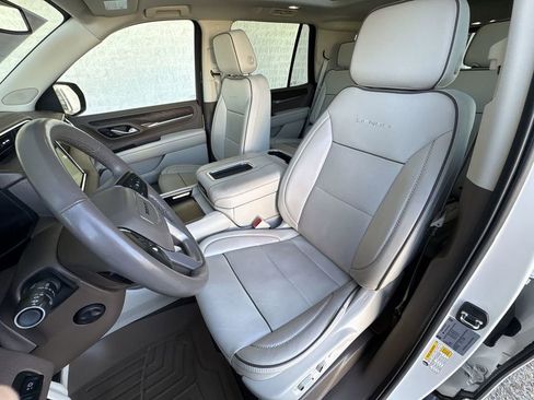 Certified 2023 GMC Yukon Denali image 20