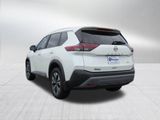 Used 2023 Nissan Rogue SV w/ SV Premium B Package image 4