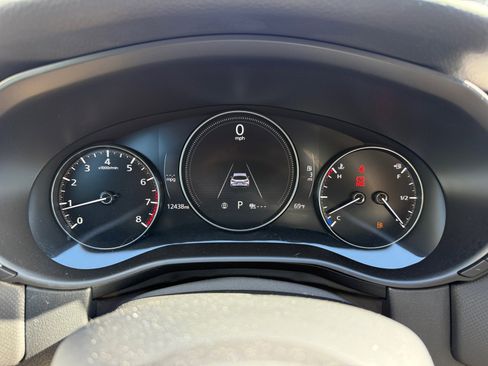 Used 2024 MAZDA CX-50 AWD 2.5 S w/ Weather Package image 11